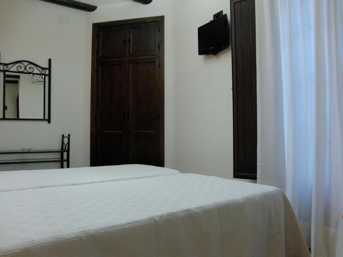 Hotel El Romeral Almadén de la Plata Kamer foto