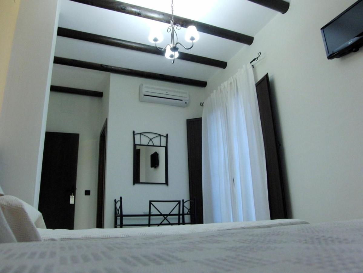 Hotel El Romeral Almadén de la Plata Kamer foto